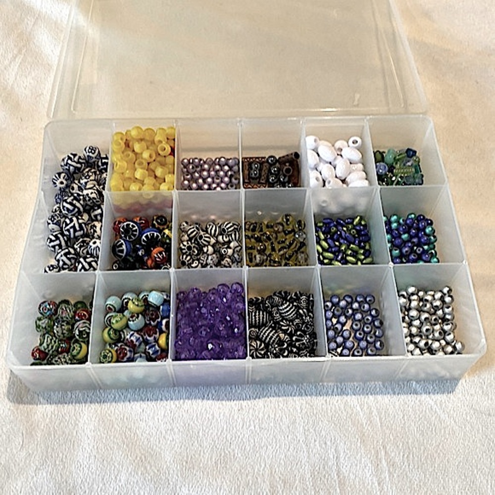 Beads! Beads! Beads! Over 500 Beads and Box!